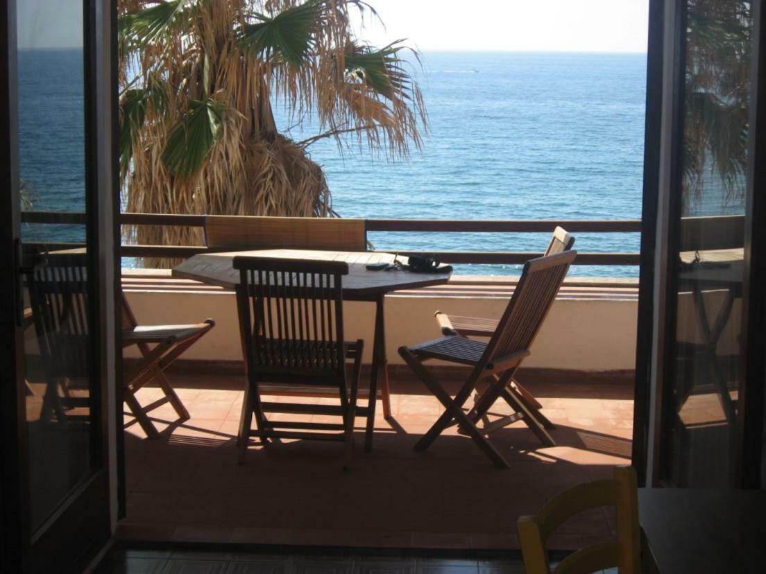 Waterfront Apartments Bosa Porto Alabe Zewnętrze zdjęcie